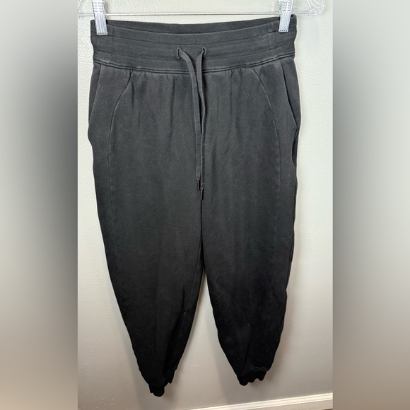 Lululemon Women's Black Scuba Relaxed High-Rise Jogger Sweatpants Size 4 - Picture 1 of 6